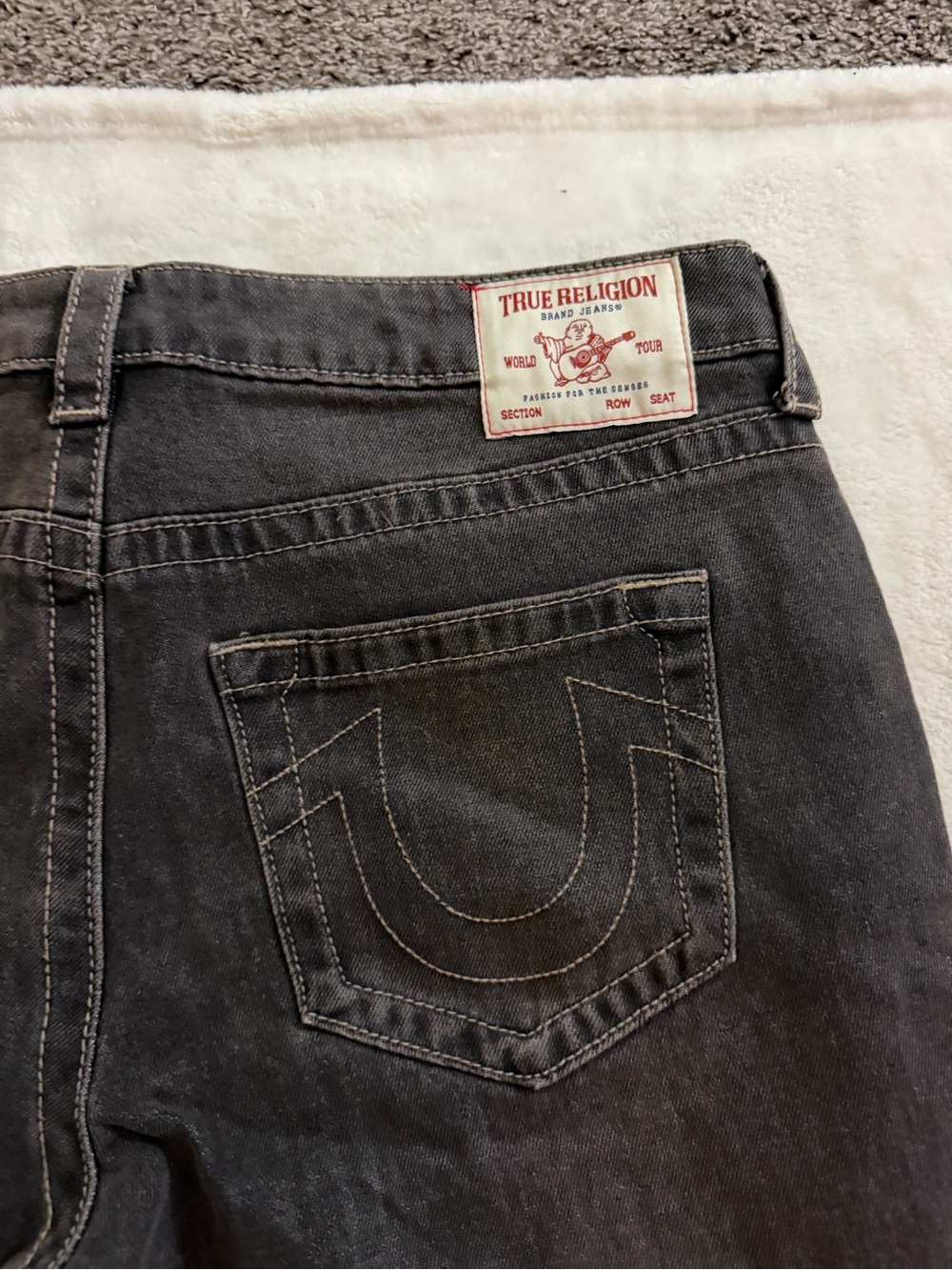 True Religion Light Blue Jeans with White Script Logo - Picture 4 of 7